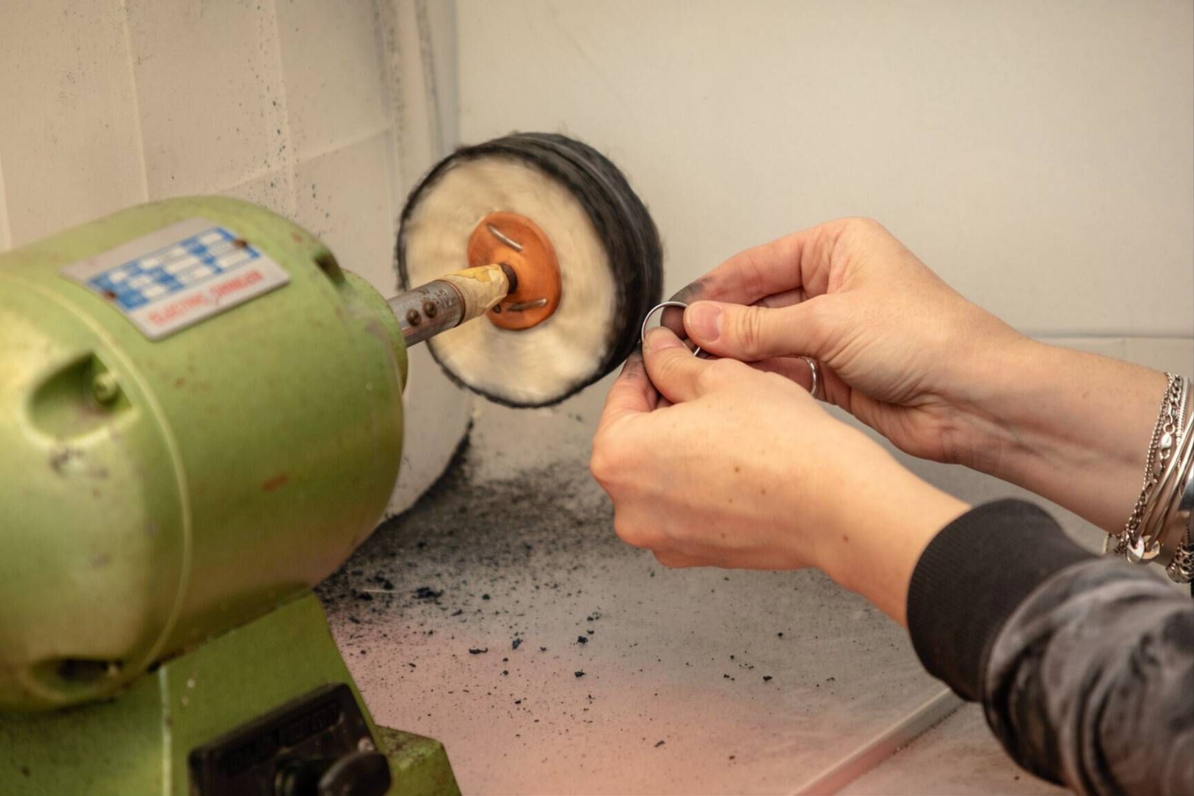 How to Use a Bench Grinder Buffing Wheel on Jewelry