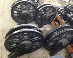 Front Idler Rollers Undercarriage Parts For Fushun QUY80 Crawler Crane