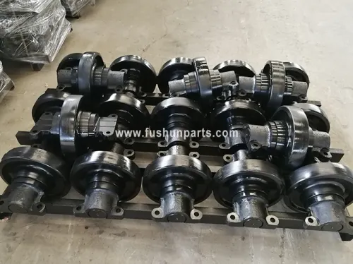 Lower Roller Assy 530125400, 0653772UA,539125599.Undercarriage Parts Track Rollers for IHI,CCH1200 crane.