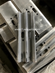 JINTAI SD40W Rig,Track Links (61L),P21010324.Track Chain Plates,P21010321050.Lower Roller,P21010323.Upper Roller,P21010323.Sprocket ,P21010329.Idler Wheel,P21010327.Track Tension Jack,P313265119001.