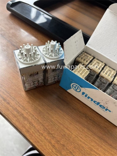 finder 60.13.8.024.0040 24 VAC coil and 10A range of contactWith BASE 11 pin and rounded. Finder, 55.34.8.024.0054 24vAc coil and 7A range of contact With base 14 pin.