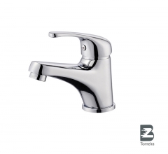 L-6025 Single-Handle Bathroom Water Tap Basin Faucet in Chrome