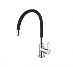 Single Handle Pull-Out Kitchen Faucet 