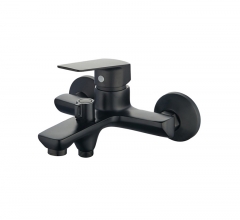 Single Handle Bath  Faucet in Black Matte