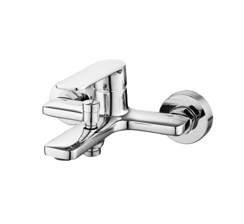 Single Handle Bath Faucet in Chrome 