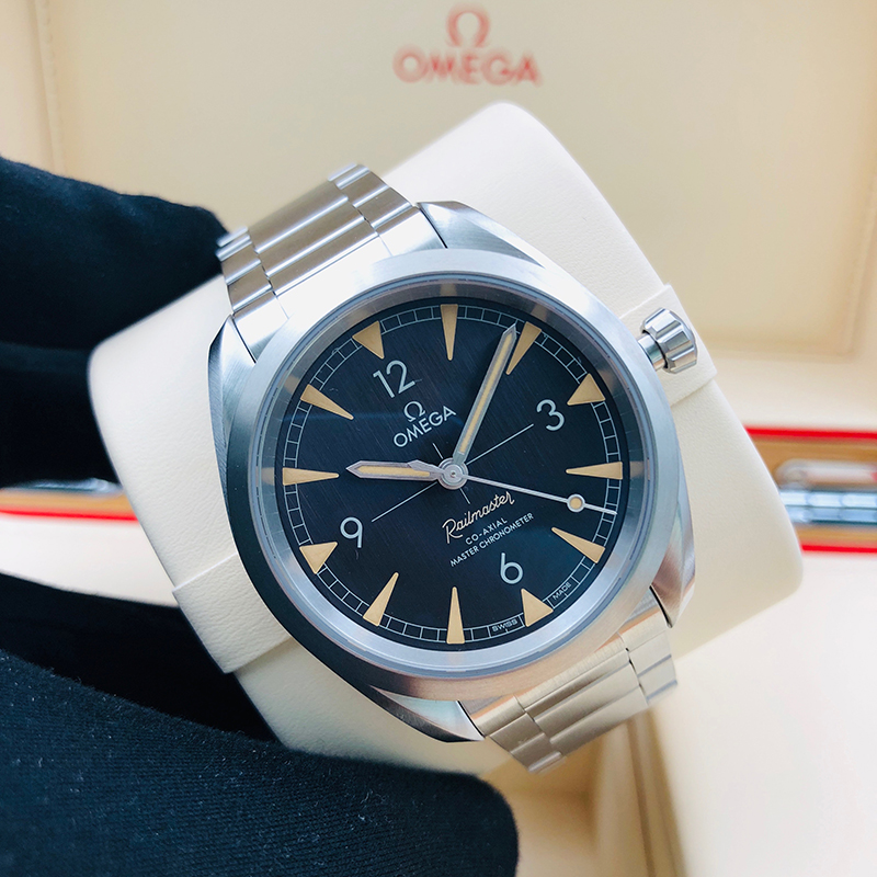 OMEGA Seamaster Railmaster 40mm 
