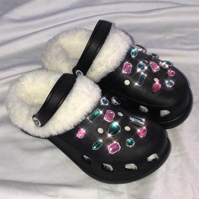 Rhinestones Fuzzy Liner Casual Clogs