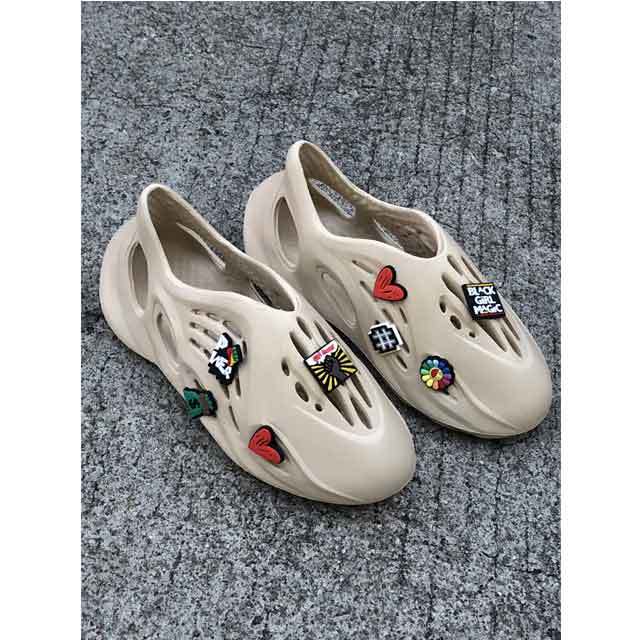 Fashion Decor Hollow Out Beach Clogs