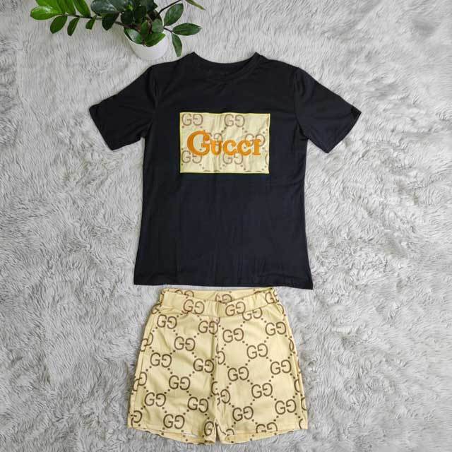 Letter Embroidery Two Piece Short Set