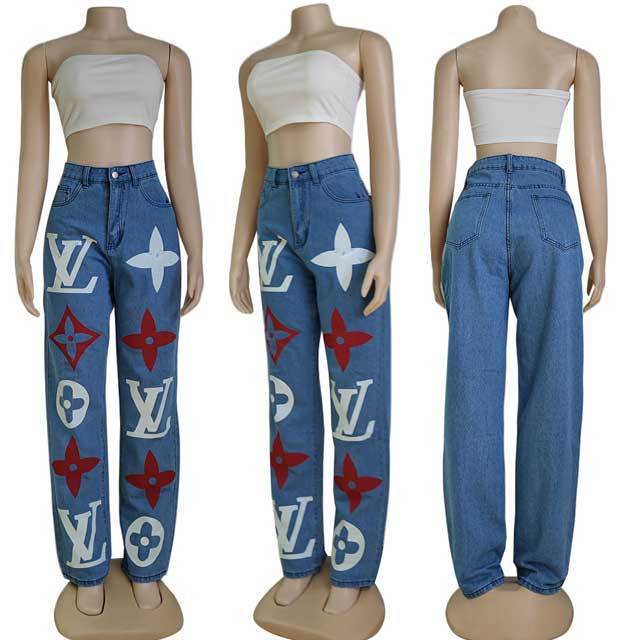 Letter Print High Waist Boyfriend Jeans