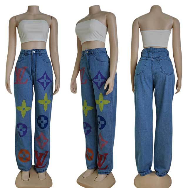 Letter Print High Waist Boyfriend Jeans