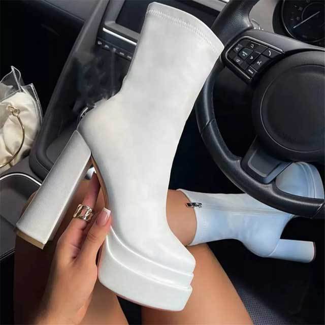 Leather Chunky Heeled Boots