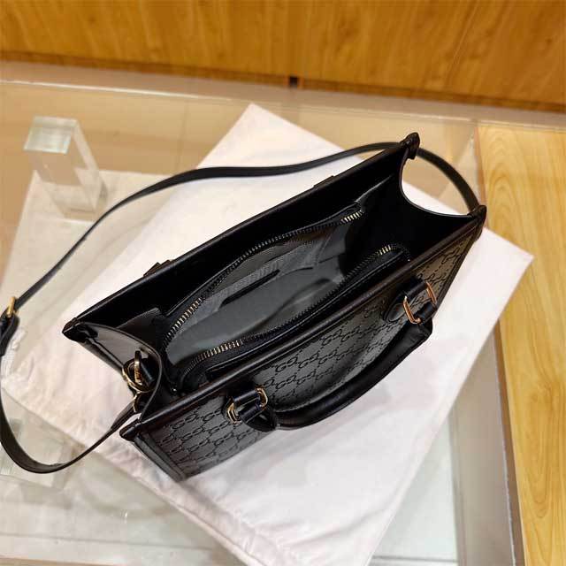 Fashion Logo Leather Hand Bag