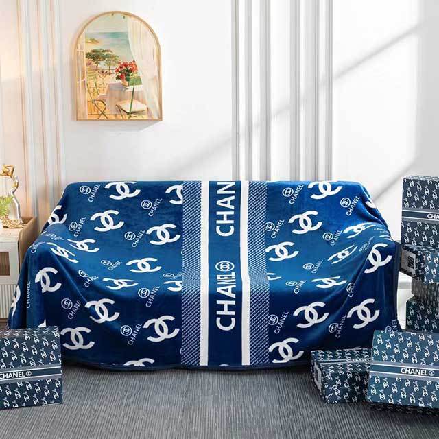 Fashion Multifunction Flannel Blanket