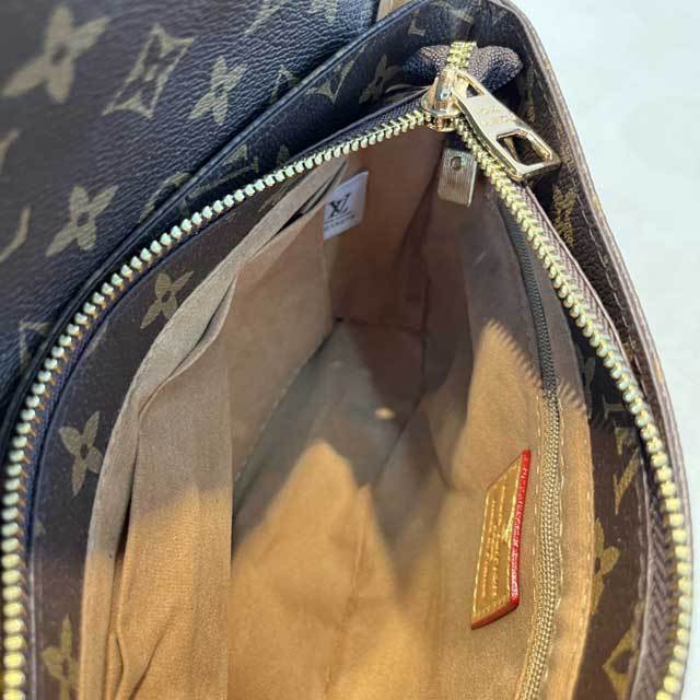Adjustable Strap Leather Messenger Bag