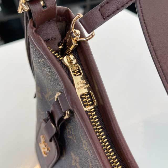 Fashion Letter Print Leather Shoulder Bag