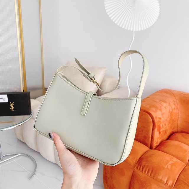 Fashion Design Leather Small Hand Bag