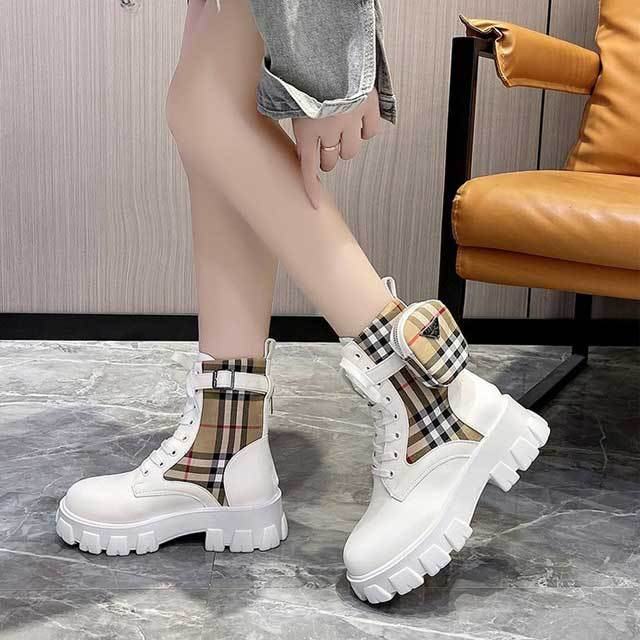 Fashion Thick Sole Lace-Up Boots