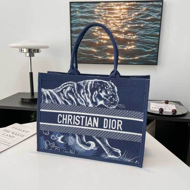 Tiger Print Ladies Big Size Hand Bag