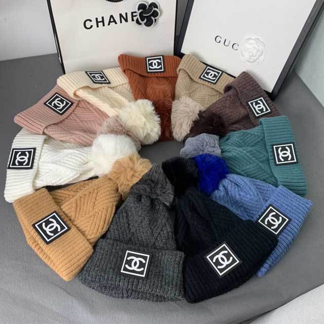 Fashion Square Icon Knit Hat