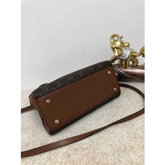 Fashion Leather Female Hand Bag