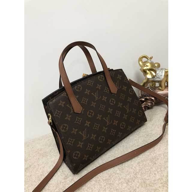 Fashion Letter Print Leather Hand Bag