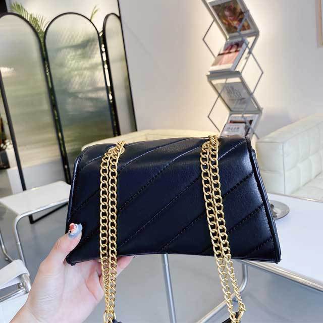 Chain Leather Fashion Messenger Bag