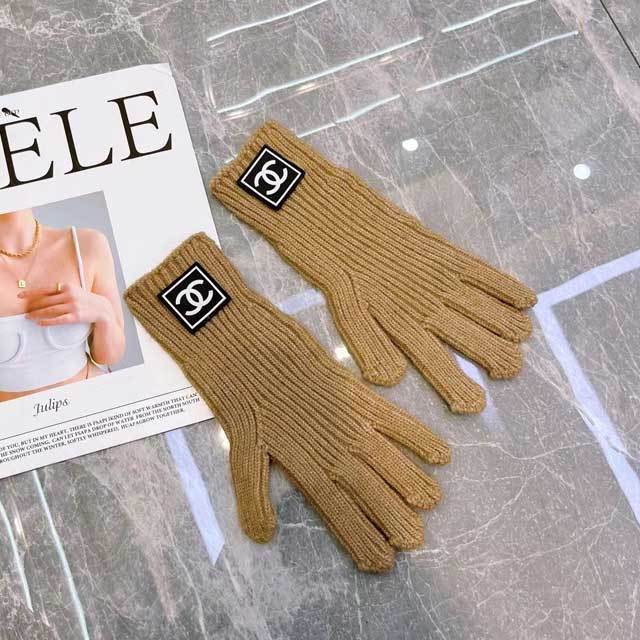 Fashion Design Knit Gloves