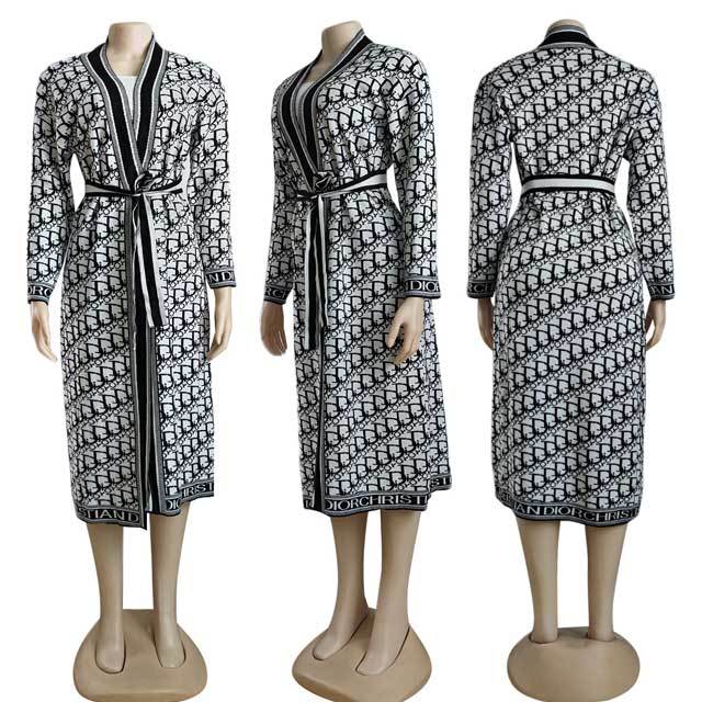 Letter Design Sweater Duster