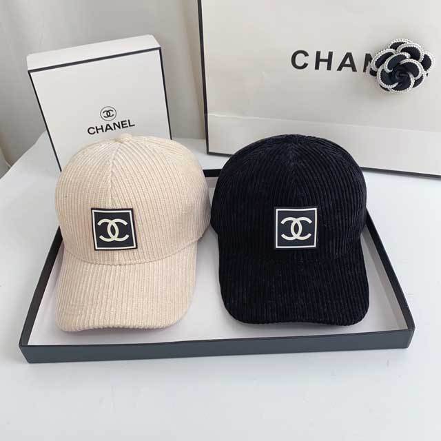 Fashion Logo Velvet Baseball Cap