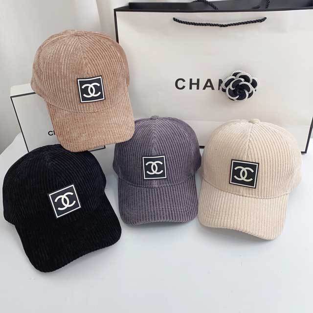 Fashion Logo Velvet Baseball Cap