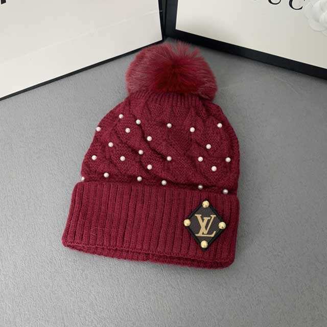 Fashion Logo Pearl Knit Hats
