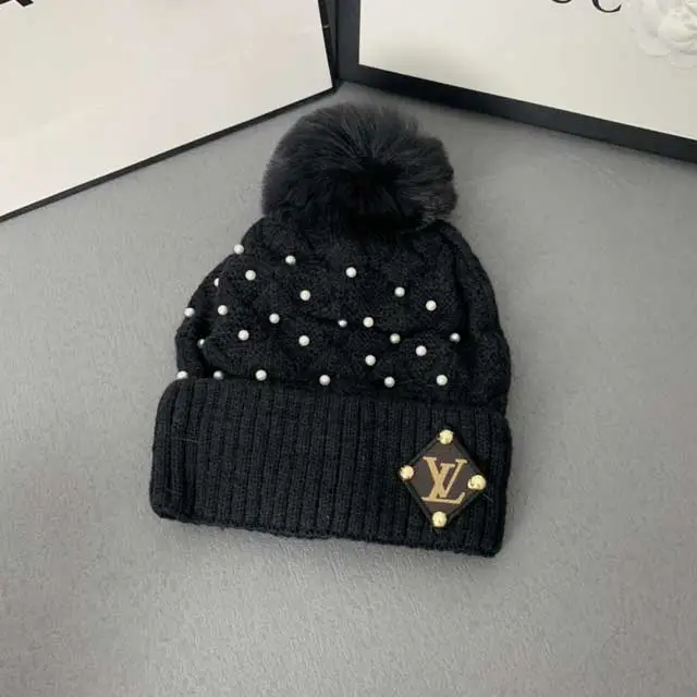 Fashion Logo Pearl Knit Hats