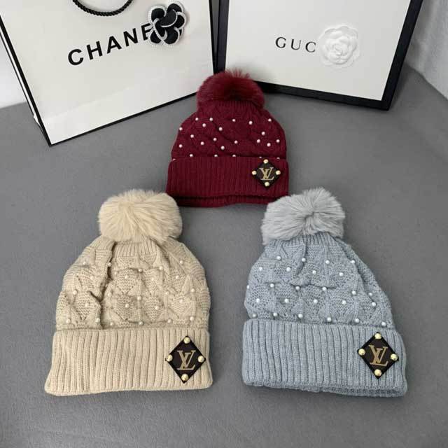 Fashion Logo Pearl Knit Hats
