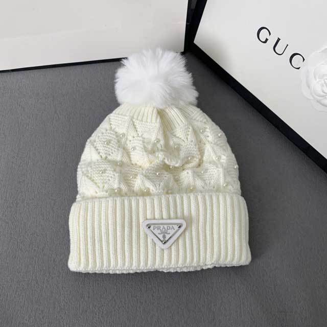Fashion Design Pearl Knit Hats