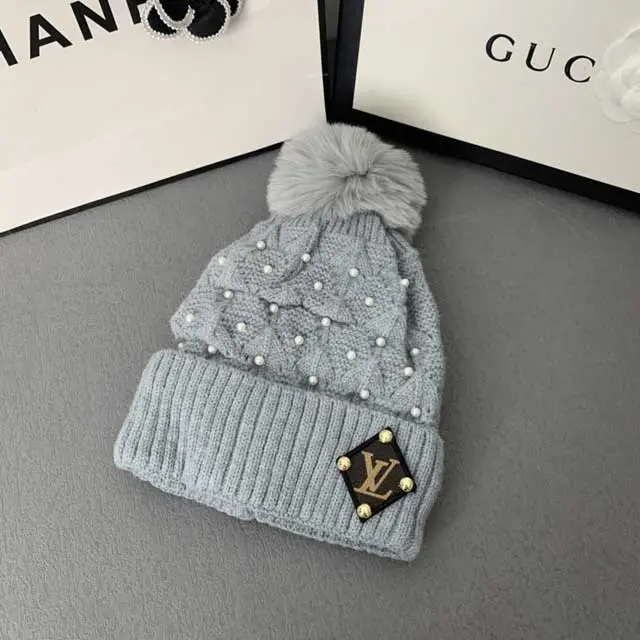 Fashion Logo Pearl Knit Hats