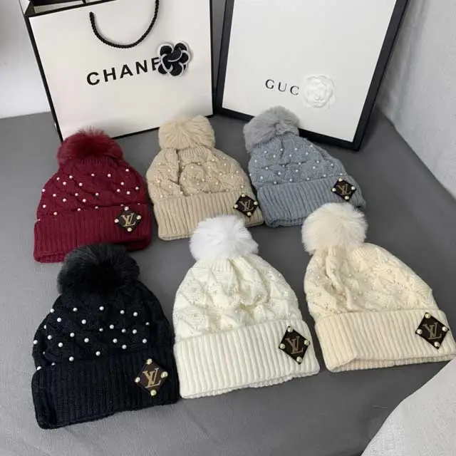 Fashion Logo Pearl Knit Hats