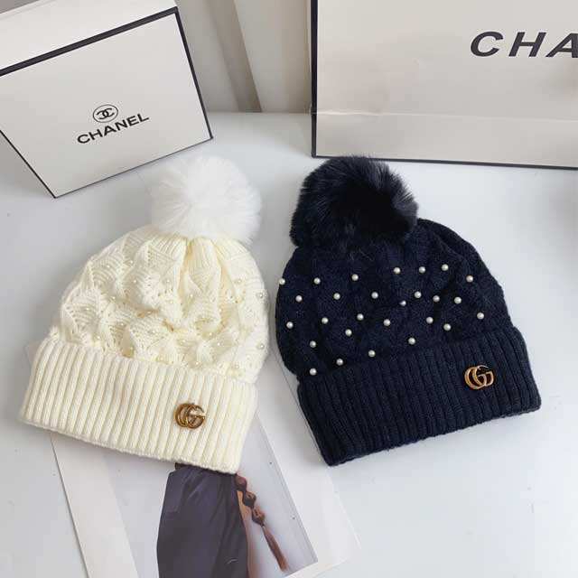 Pearl Winter Knit Hats