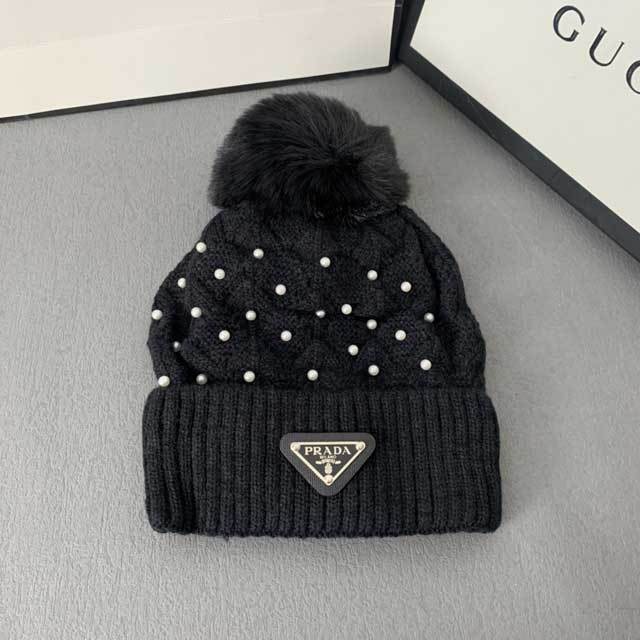 Fashion Design Pearl Knit Hats