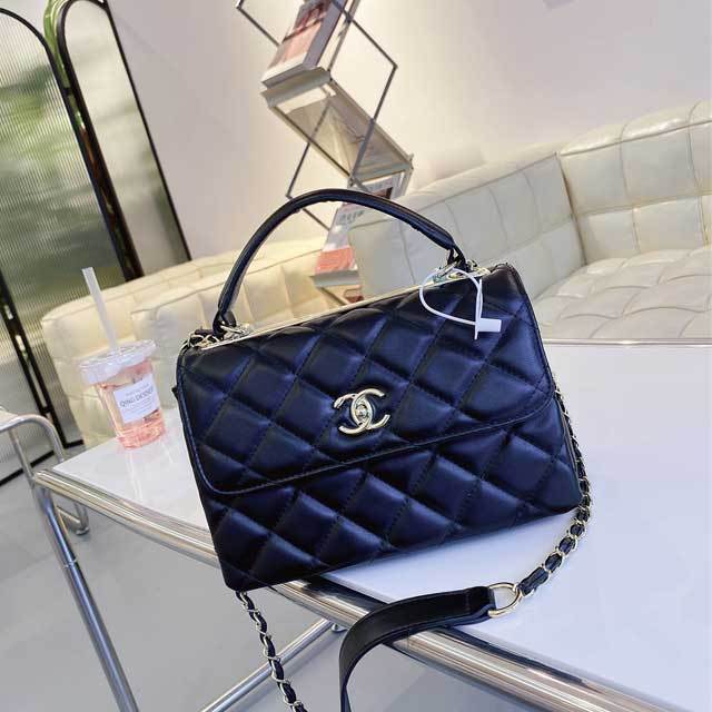 Fashion Leather Chain Crossbody Bag