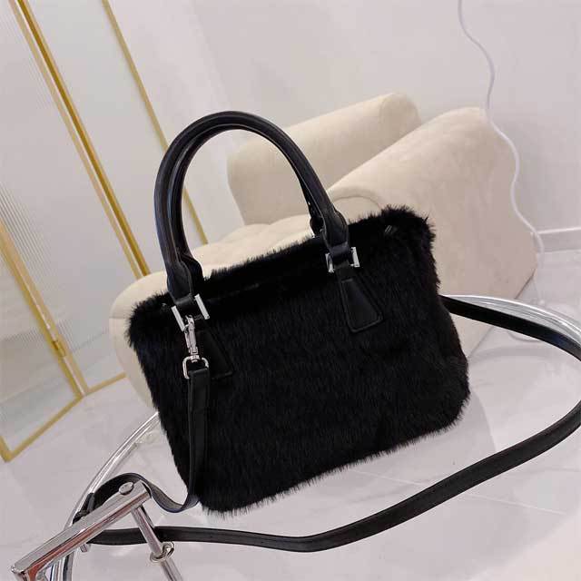 Ladies Fuzzy Casual Hand Bag