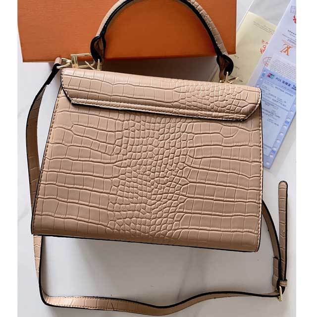 Fashion Leather Crossbody Handbag