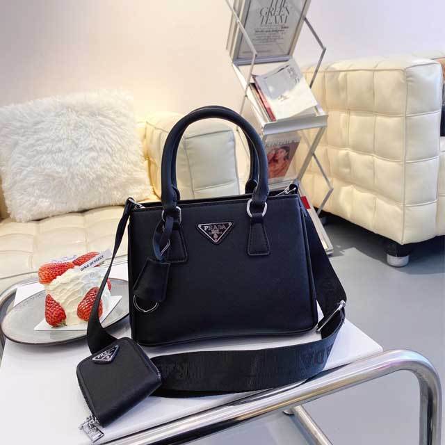 Fashion Logo Leather Crossbody Handbag