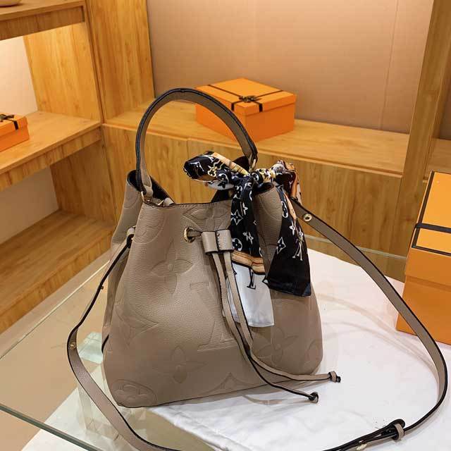 Leather Embossing Bucket Bag