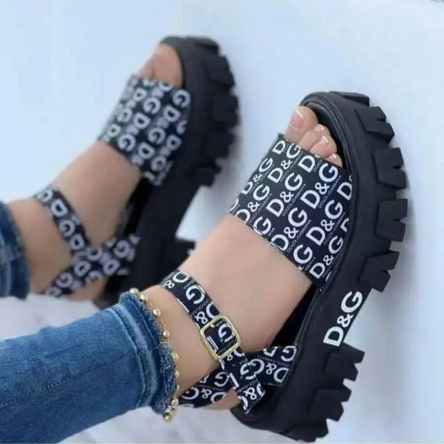 Fashion Print Thick Sole Casual Sandals