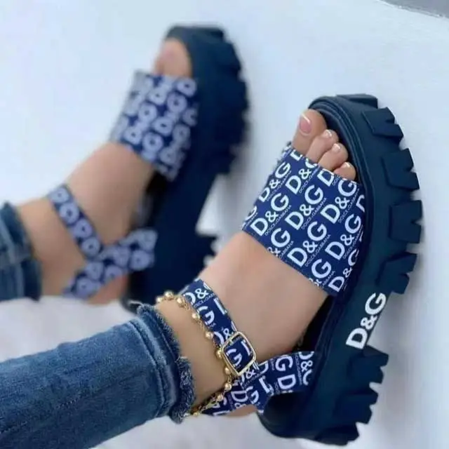 Fashion Print Thick Sole Casual Sandals