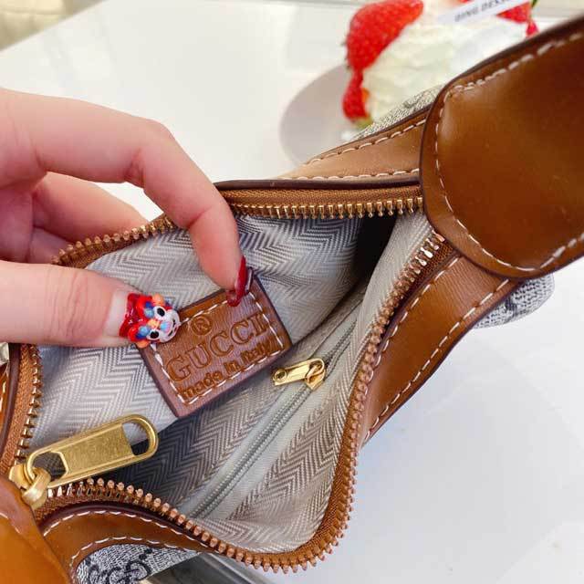 Half Moon-Shaped Chain Mini Handbag