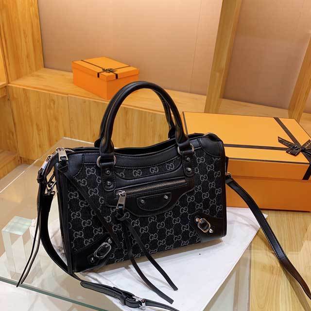 Ladies Fashion Crossbody Handbag