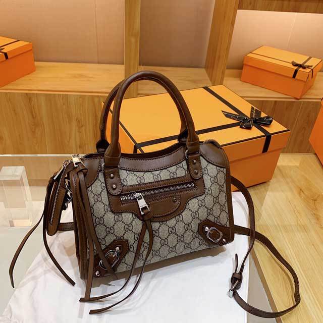 Street Fashion Leather Handbag