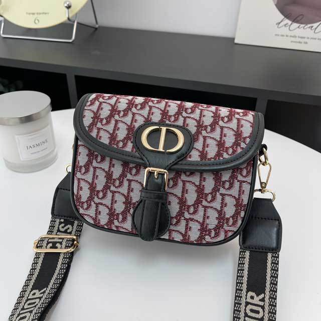 Ladiees Street Fashion Messenger Bag